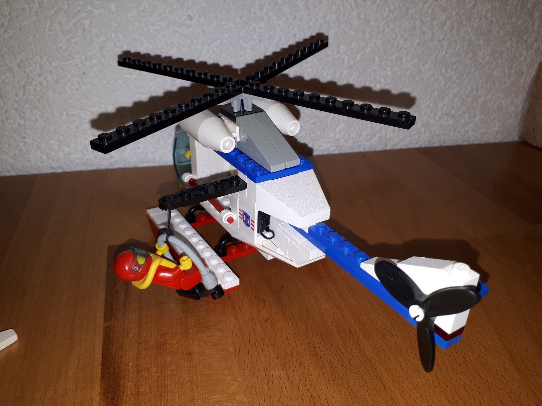 Lego Kit di costruzioni: Lego 6342,  Beach Rescue Chopper – Usato da Montricher venduto da Babou72 3