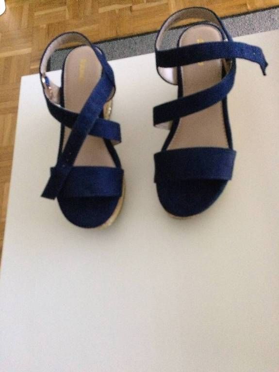 Scarpe da donna: Scarpa estiva donna mai indossata!!!!! – Usato da Lugano venduto da los_wnc8