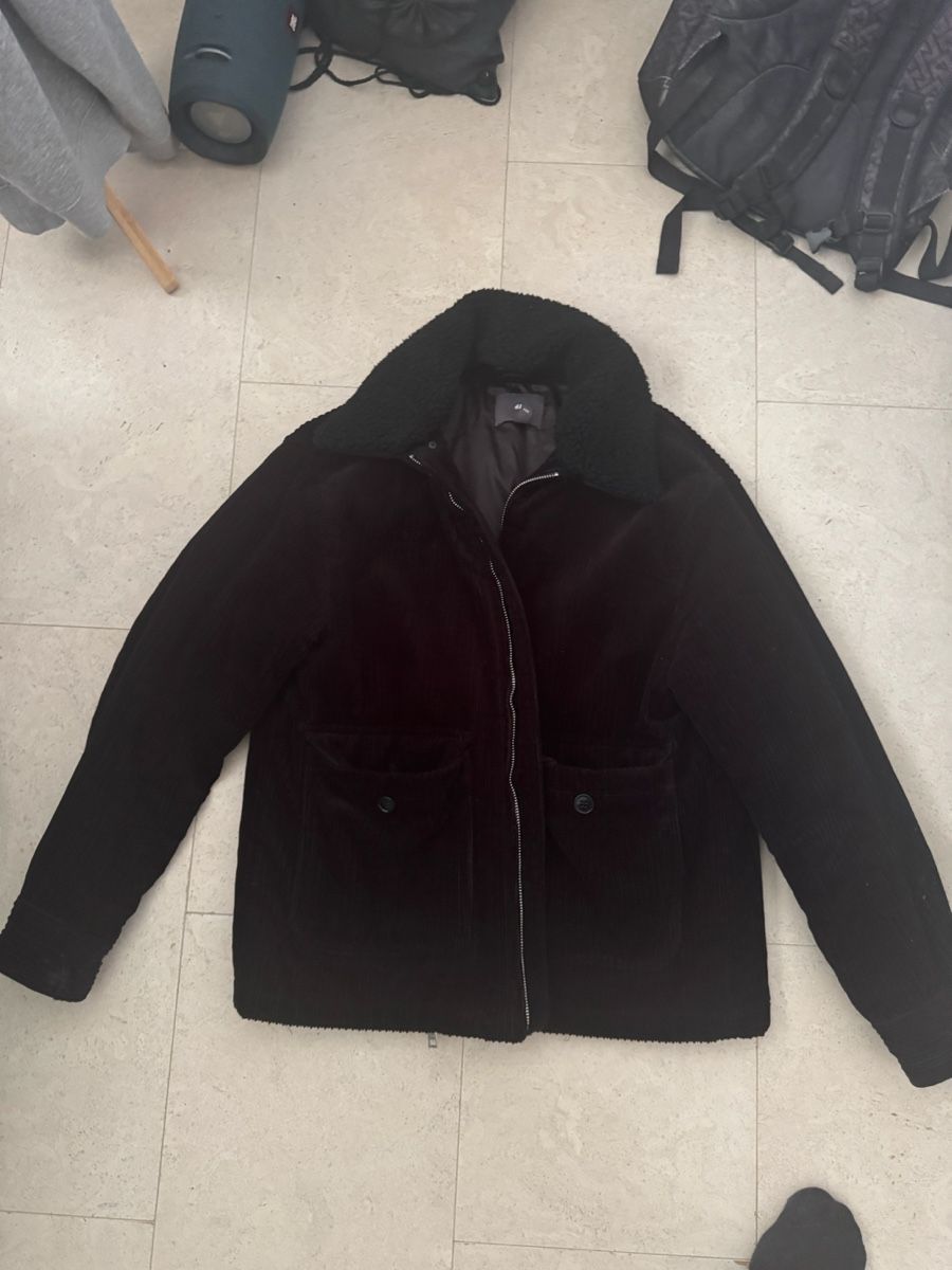 H&M Jacken: Schwarze Herren Jacke Grösse L – Gebraucht aus Kriens von M0nk3ZPlayZ