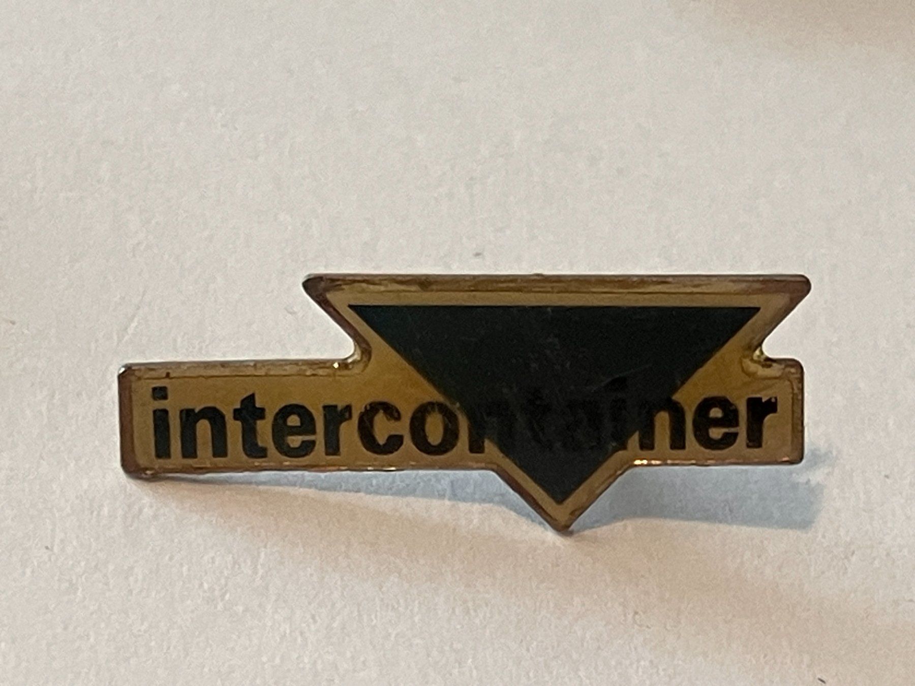 Plaquettes & Badges: 1 Pin Intercontainer – D'occasion à Basel par djwwpp