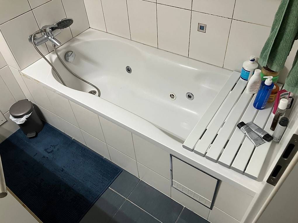 Vasche da bagno: Badewanne mit Sprudel – Usato da Aarau venduto da leu_9v7p