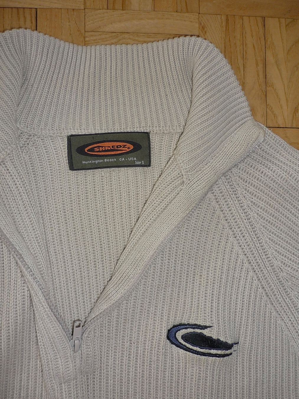 Maglioni & Felpe: Strickpullover Shredz beige mit Reissverschluss Grösse S – Usato da Benken ZH venduto da _ellada_ 1