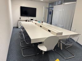 Vitra Büro  Tisch 325x180cm. Gratis Lieferung und Montage