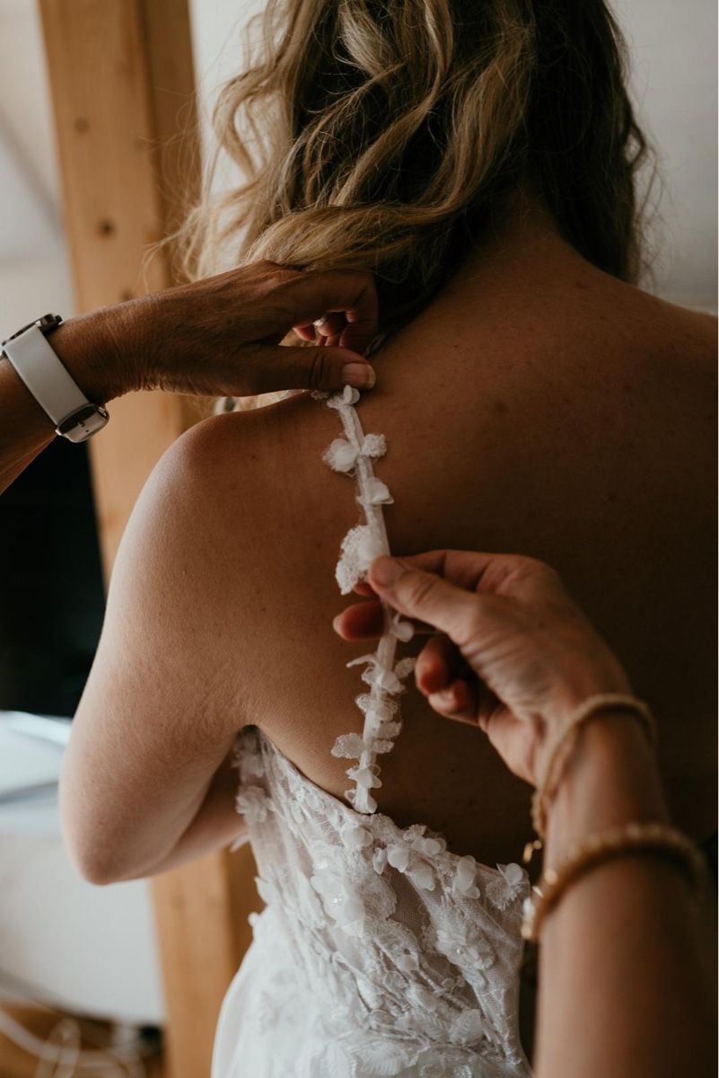 Kleider: Hochzeitskleid, Gr. 40, Dama Couture – Gebraucht aus Wettingen von flo_vst7 4