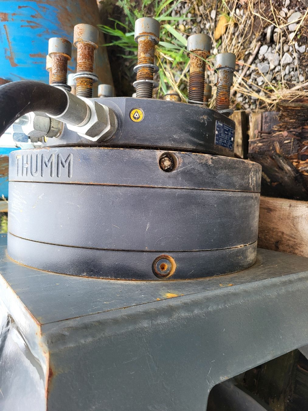 Tutte le macchine: Thumm Rotator 615 15 t, zu Bagger, Greifer, Ersatzteile – Usato da Widnau venduto da weruwi