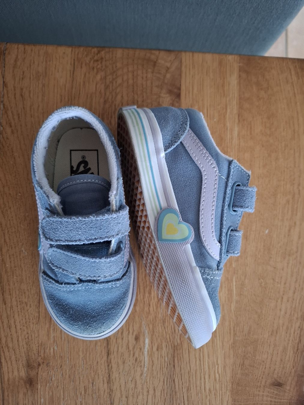 Vans Scarpe per ragazze: Vans Grösse 23.5 – Usato da Uitikon Waldegg venduto da dan_2dd9