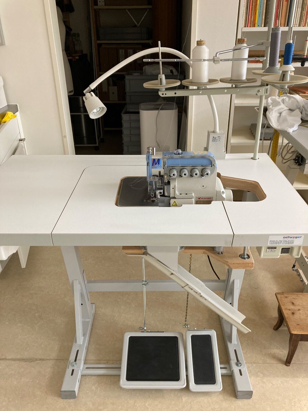 Nähmaschinen: Overlock Nähmaschine, Pegasus M 952-52 – Gebraucht aus Rapperswil von peter081