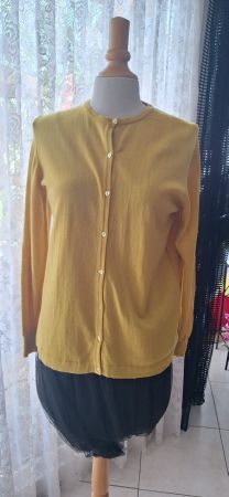 Cardigan jaune or en laine 38-40