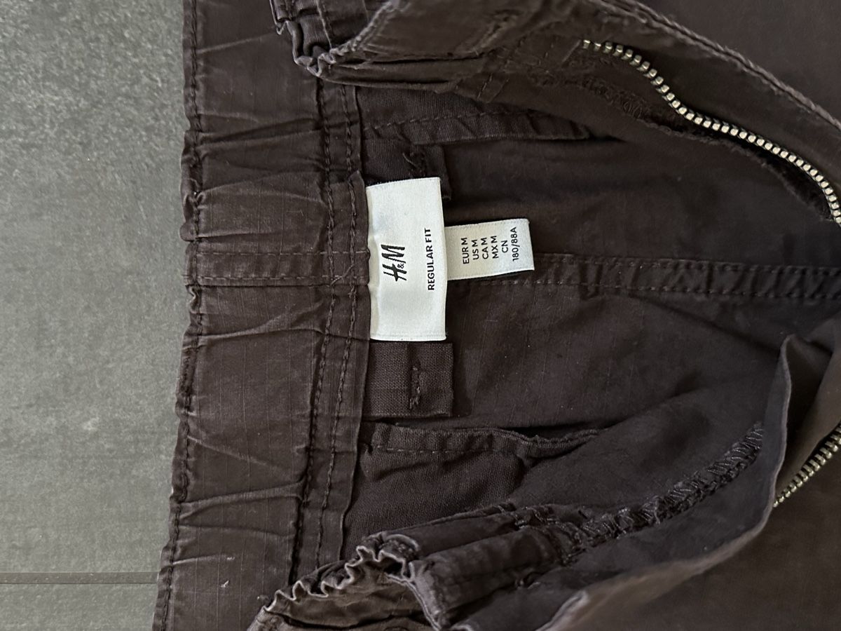 H&M Pantaloni: Brown cargo pants, size M, H&M – Usato da Losone venduto da Gioelenalli_ 1