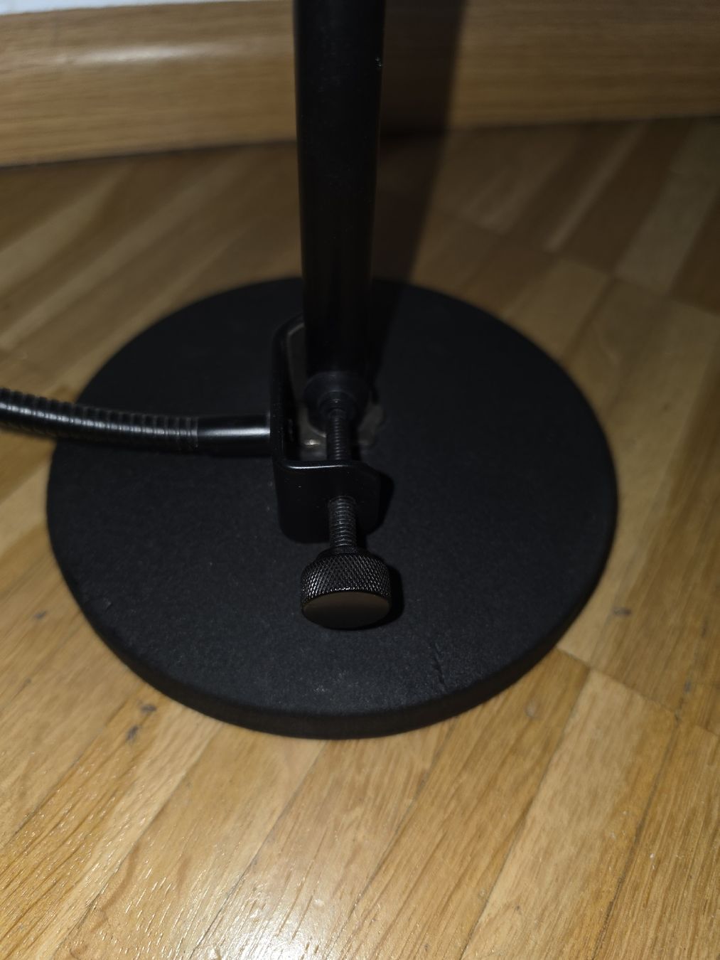 Instrumenten-& Notenständer: Mikrofonstativ mit Pop-Schutz und Spinne Schwarz – Gebraucht aus Aesch BL von immon 3