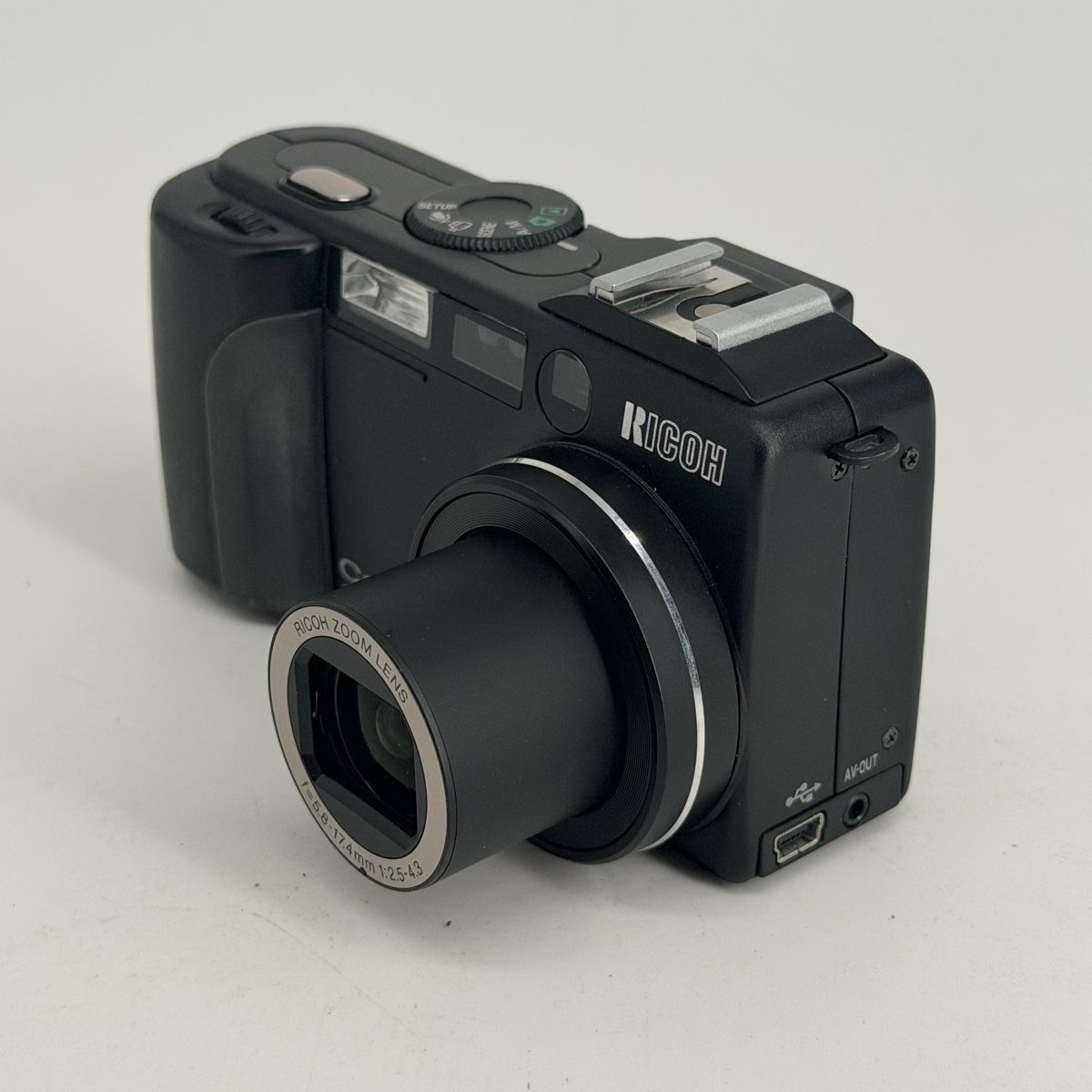 Ricoh Appareil photo: Ricoh Caplio GX – Compact expert vintage – D'occasion à Vessy par _Callidus_ 3