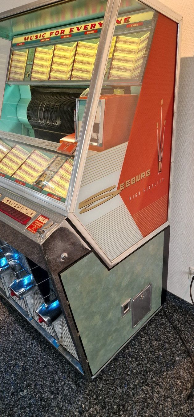 Jukebox: Musikbox Seeburg 201 – Usato da Geroldswil venduto da jukeman 3