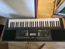 Keyboard YAMAHA