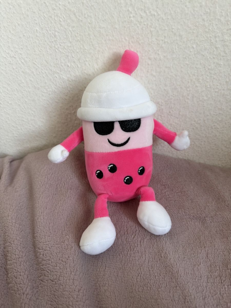 Bambole: Bubble Tea Kuscheltier mit Sonnenbrille & Sticker, Rosa, 25c – Nuovo (secondo la descrizione) da Jona venduto da biy_f8qm