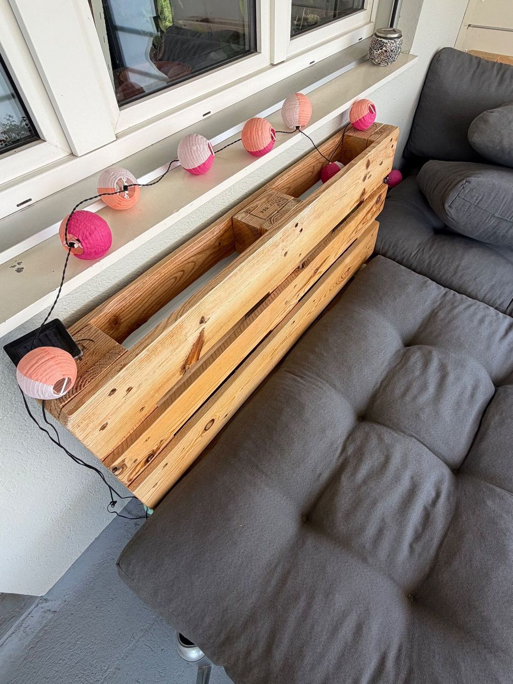 Sofas: Outdoor Lounge with Cushions – Gebraucht aus Schlieren von per_z87z 1