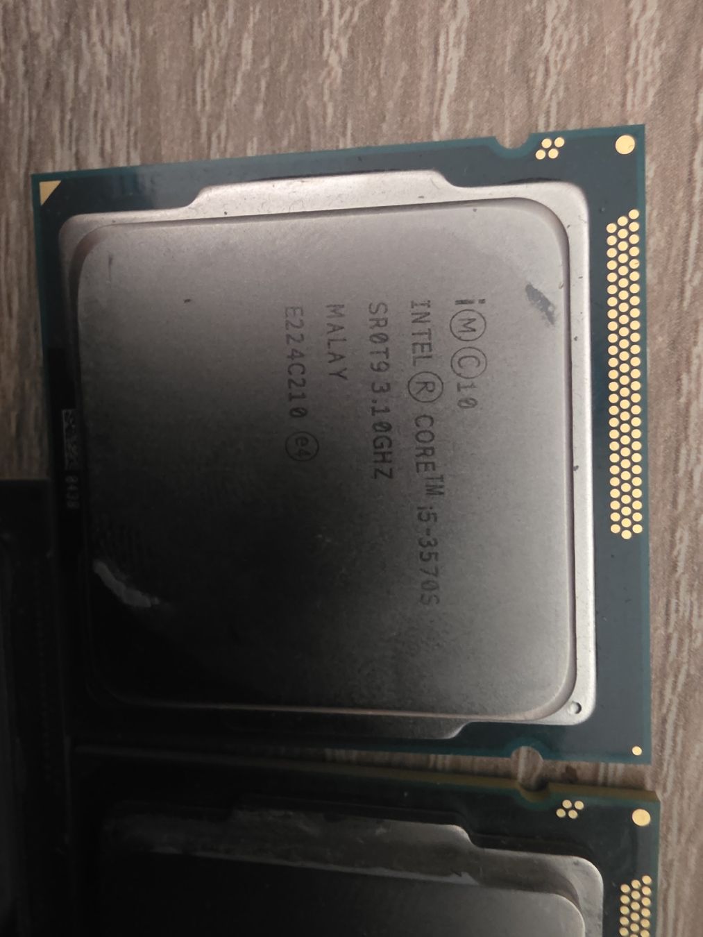 Intel Componenti elettronici: 5x Processeurs Intel – Difettoso da Morges venduto da MGaming 3