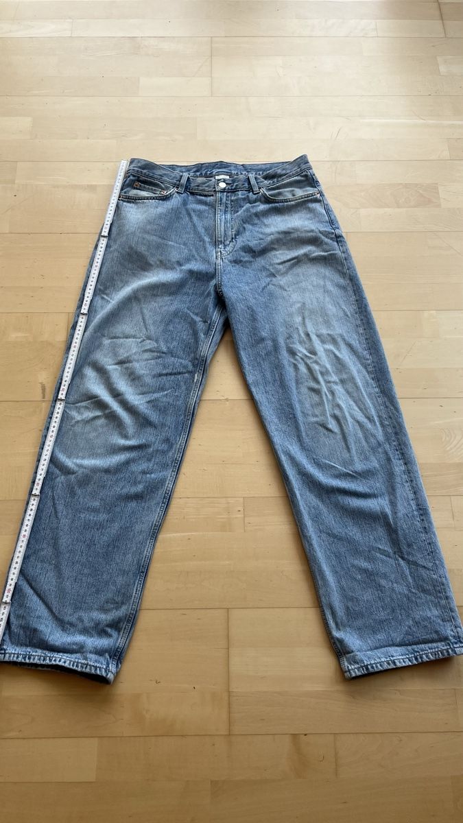 Weekday Jeans: Weekday Galaxy Jeans 32/34 – Usato da Liestal venduto da JamesWith43