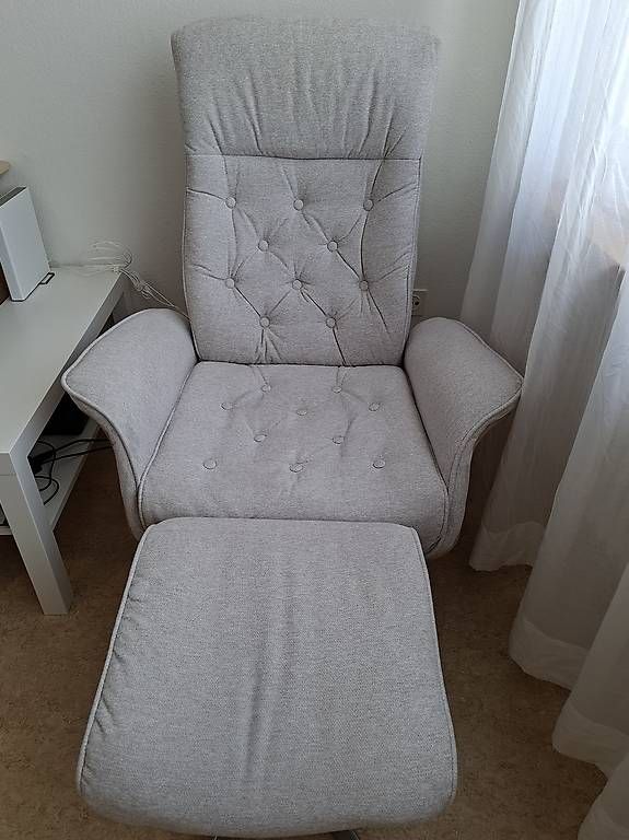 Sessel: Relaxsessel mit Hocker – Gebraucht aus Zürich von mst20 1