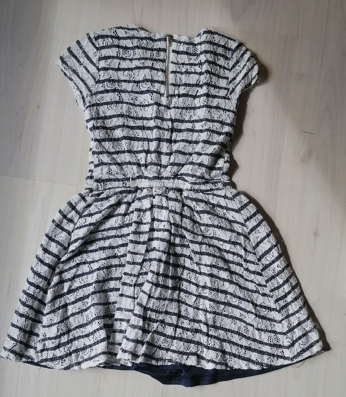 Vestiti & Gonne: Robe – Usato da Montcherand venduto da petiteoune75 1