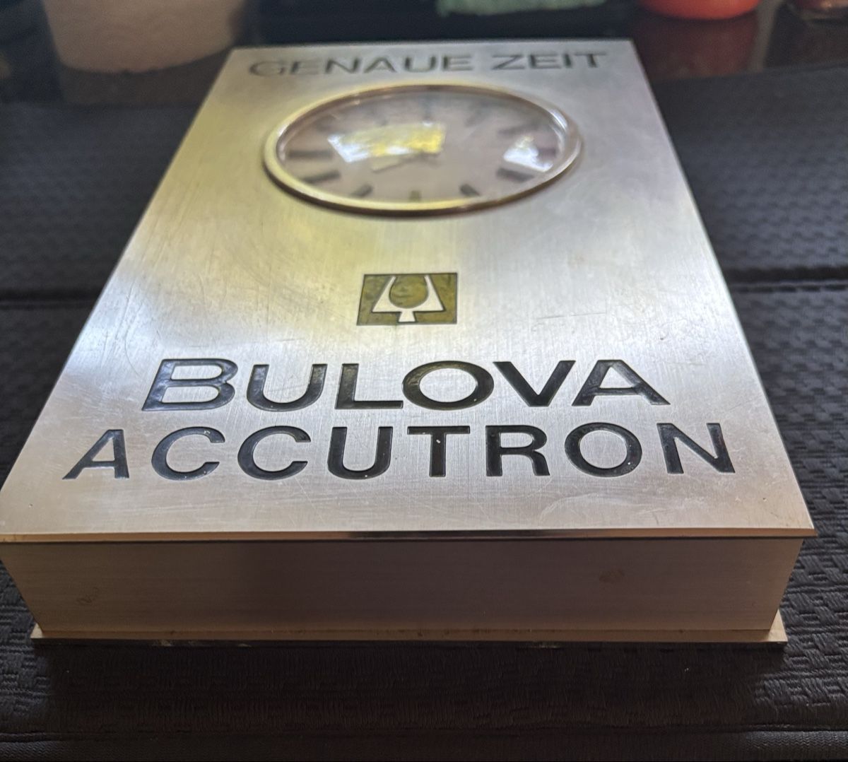 Bulova Montres: Bulova Accutron Genaue Zeit – Défectueux à Rüti b. Büren par CenicAG 7
