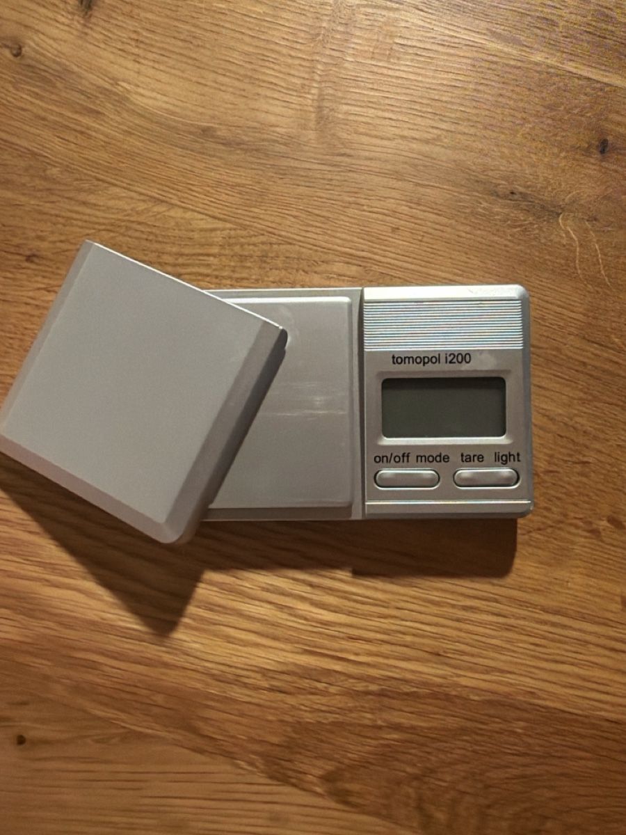 Accessori da laboratorio: Digitalwaage Tomopol i200 silber – Usato da Trubschachen venduto da Kaeti 1