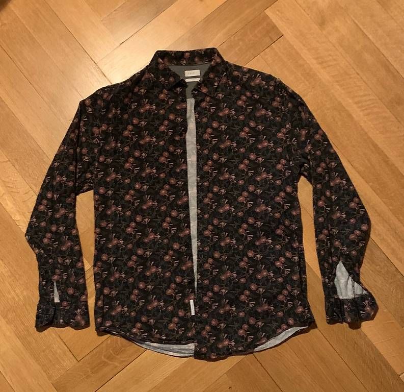 Hemden: Esprit Slim Cotton Wool Hemd Grösse L – Gebraucht aus Basel von bruder_jakob