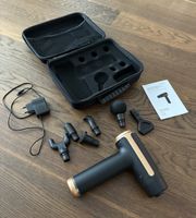 Massagepistole mit Zubehör und Koffer neuwertig