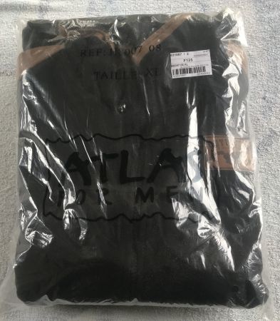 JACKE NEU UND ORIGINALVERPACKT XL