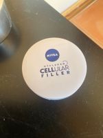 NIVEA fond de teint Cushion Hyaluron filler Medium