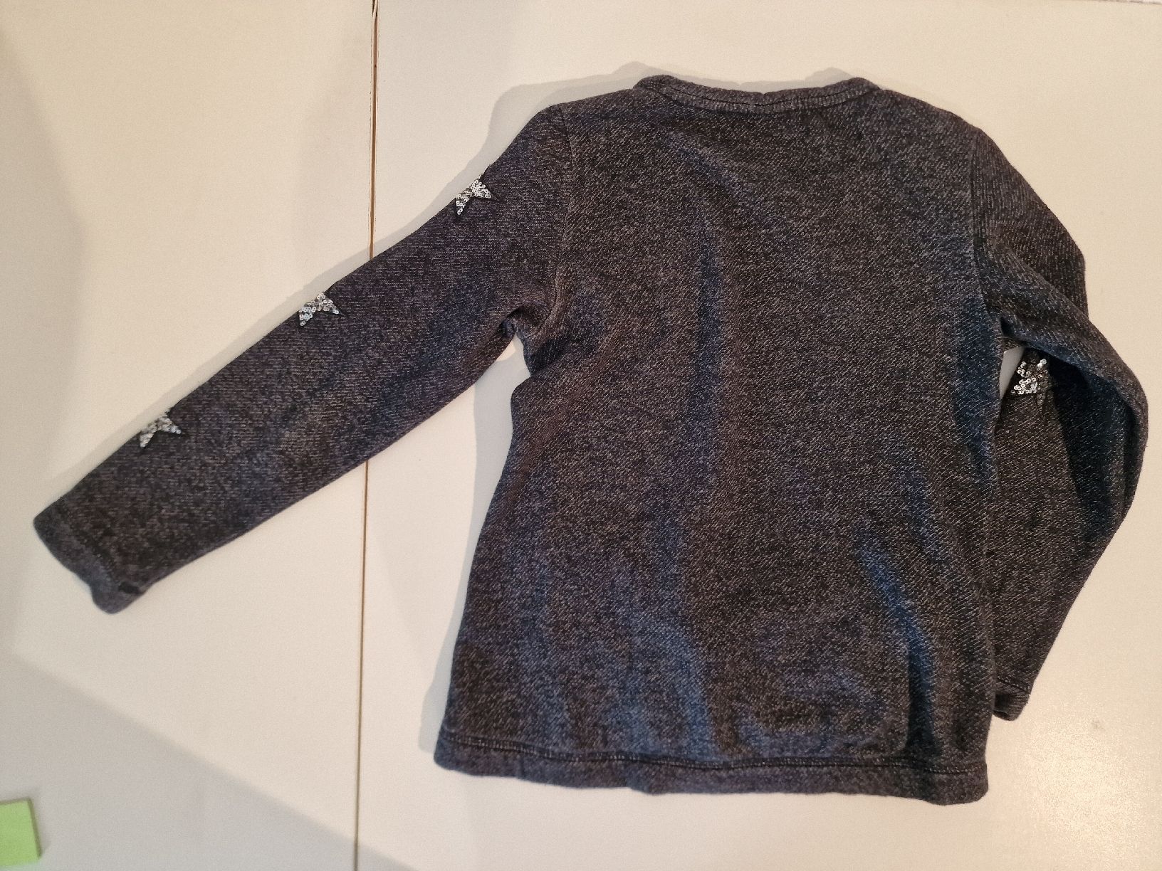 Maglioni & Felpe: S.Oliver Mädchen-Pullover Gr. 164 mit Sternen – Usato da St. Margrethen SG venduto da Goldig 3