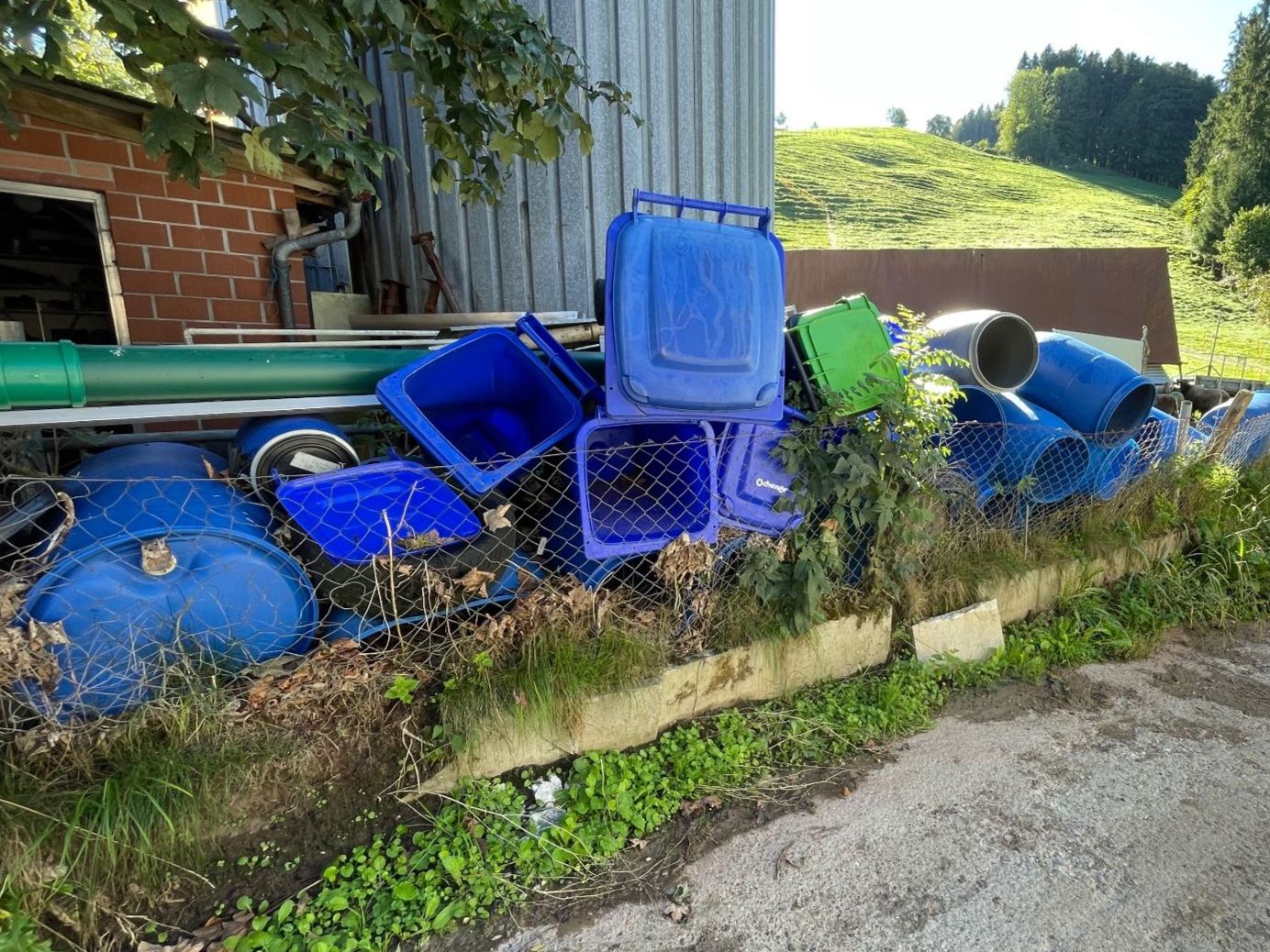 Accessoires: Fässer/ Tonnen/ Kontainer – D'occasion à Degersheim par 19saemi96