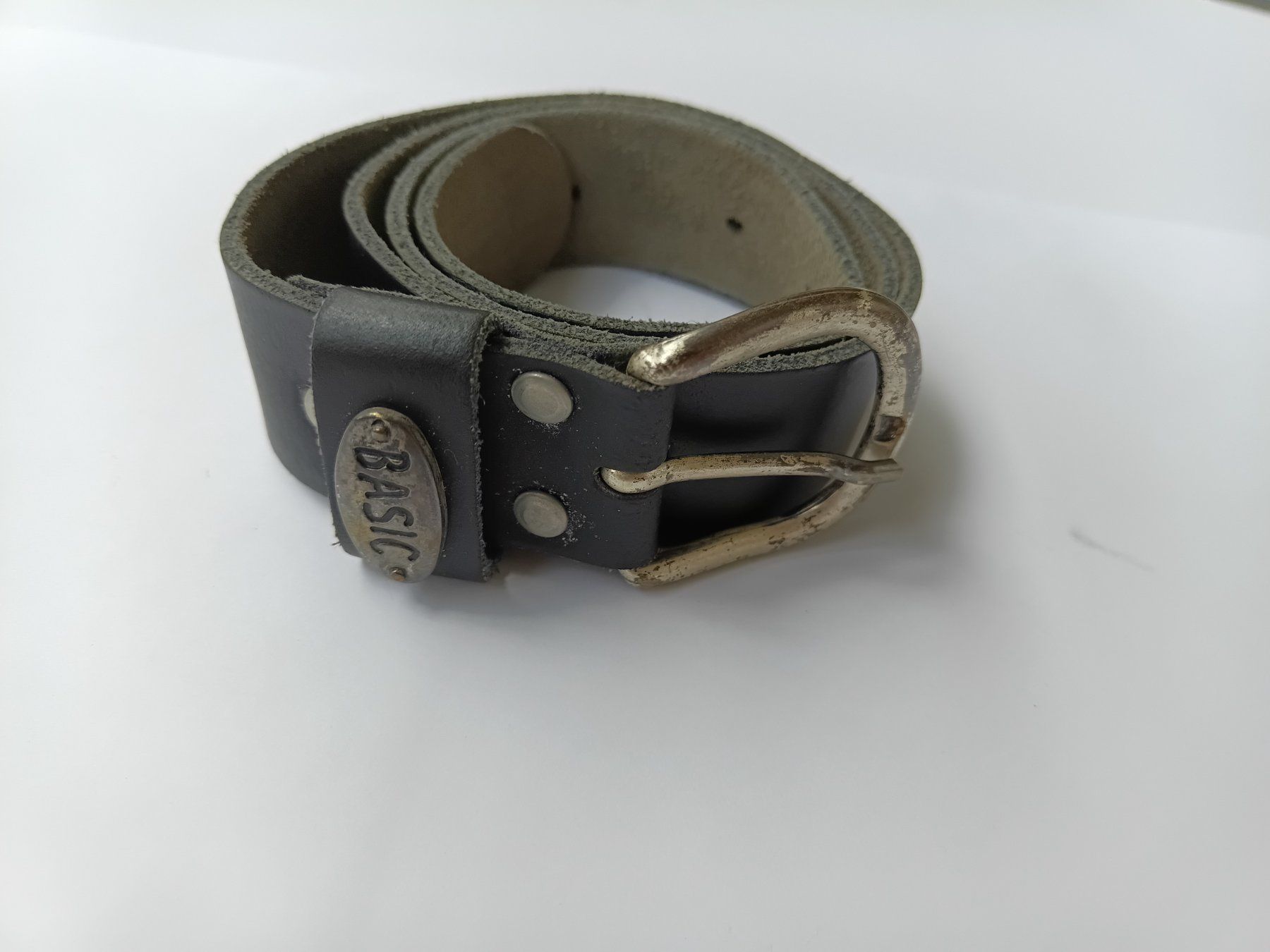 Ceintures: Leder-Gürtel schwarz BASIC Grösse 75 – Neuf (Voir description) à Wängi par Ladys_First