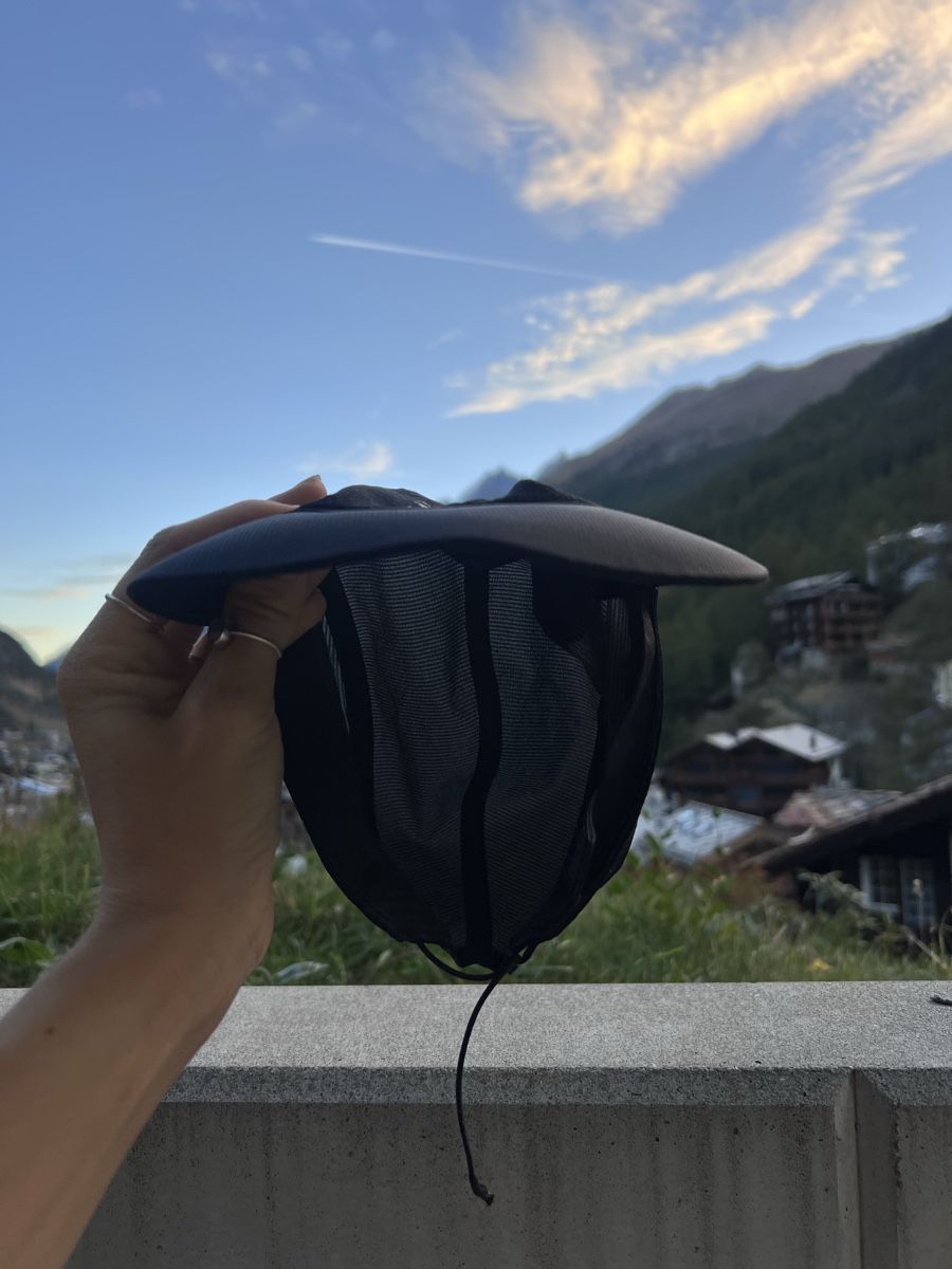 Arcteryx Chapeaux, bonnets & casquettes: Arc'teryx Cap schwarz – D'occasion à Zermatt par Laujon 3