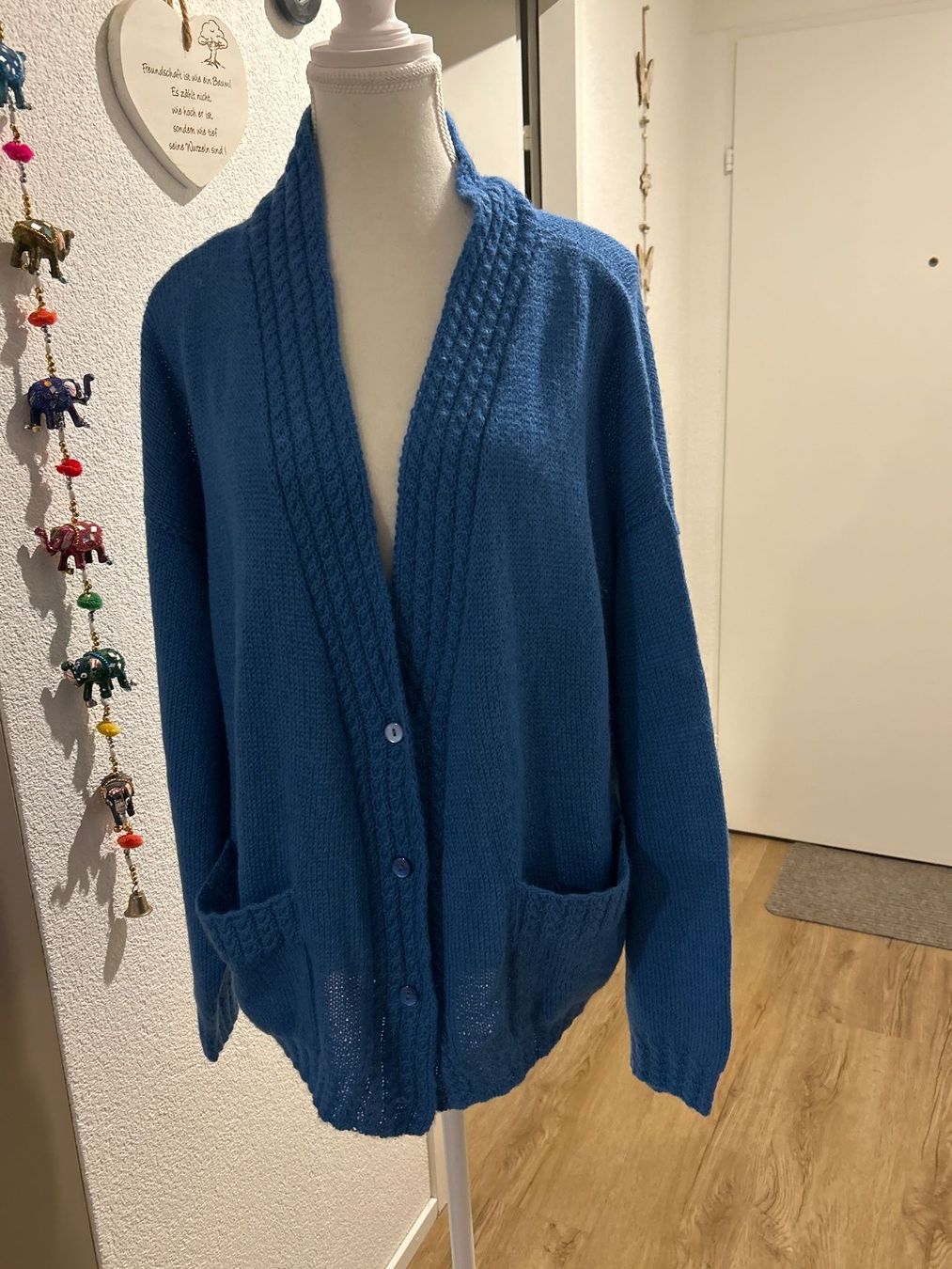 Jacken: Flauschige Strickjacke blau selbstgestrickt – Gebraucht aus Brunnen von Nala2929 1