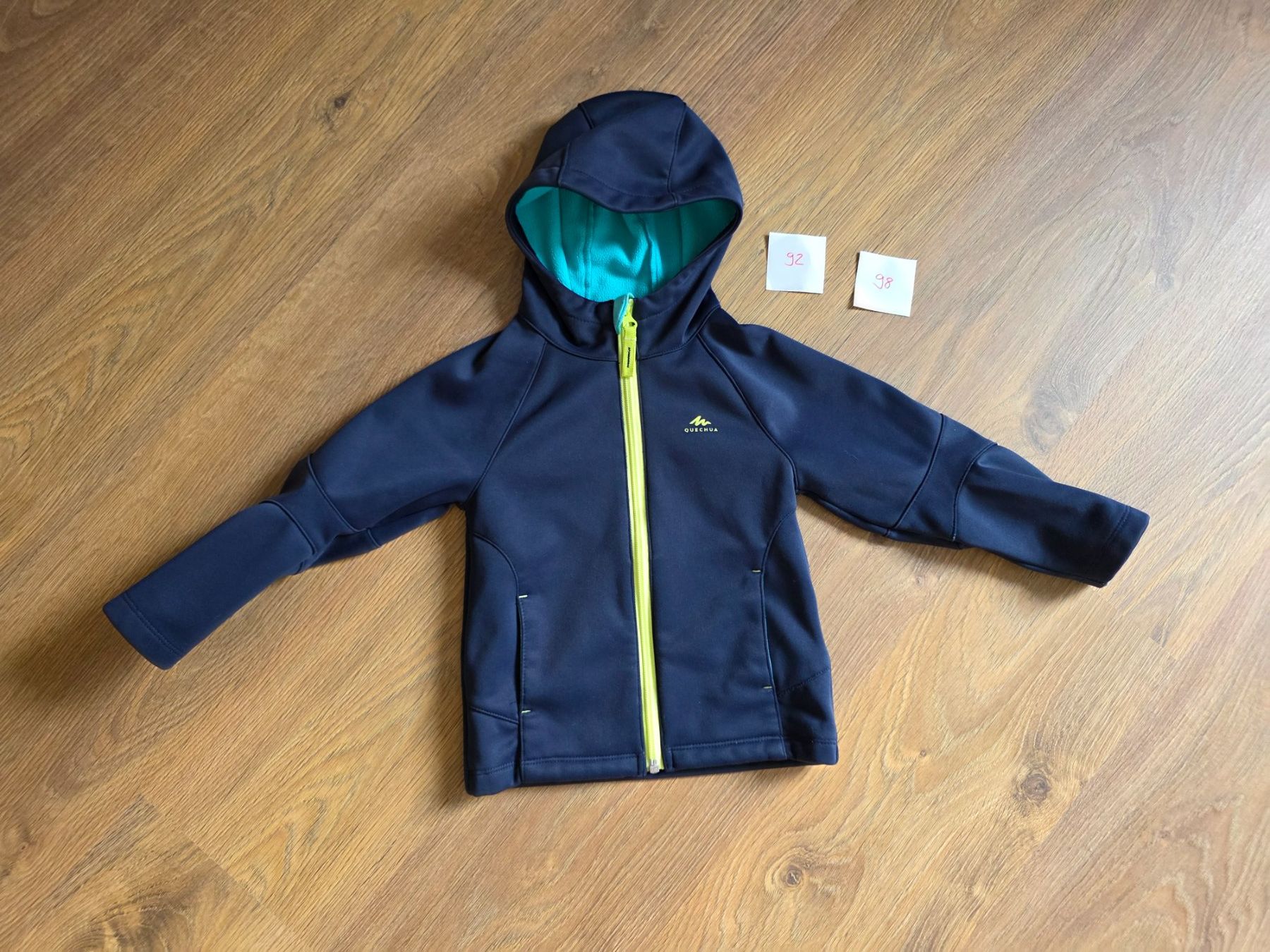 Vestes & Manteaux: Softshell-Wanderjacke Gr. 89-95 cm (2-3 J) – Neuf (Voir description) à Nebikon par Japostyle