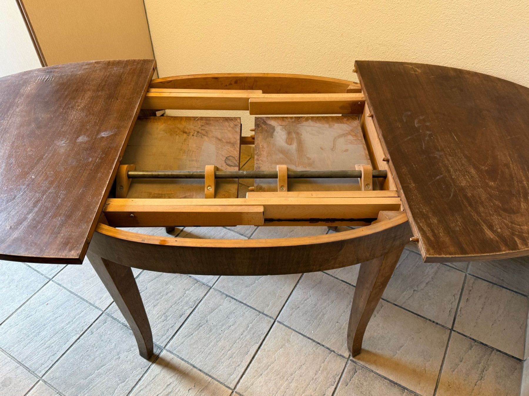 Tische: Holztisch Massiv – Gebraucht aus Zürich von mak_ggw8 2