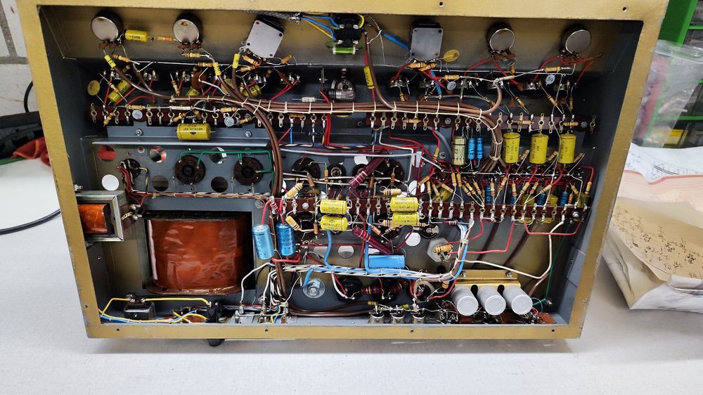 Alter Dynacord Röhrenverstärker MV120 (Defekt) in Oey für CHF 302 – mit ...