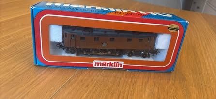 Märklin Modellini di ferrovie: Locomotive Märklin  – Usato da Orbe venduto da car_8grw