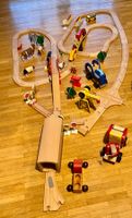 Holzeisenbahn Brio-kompatibel mit Zubehör