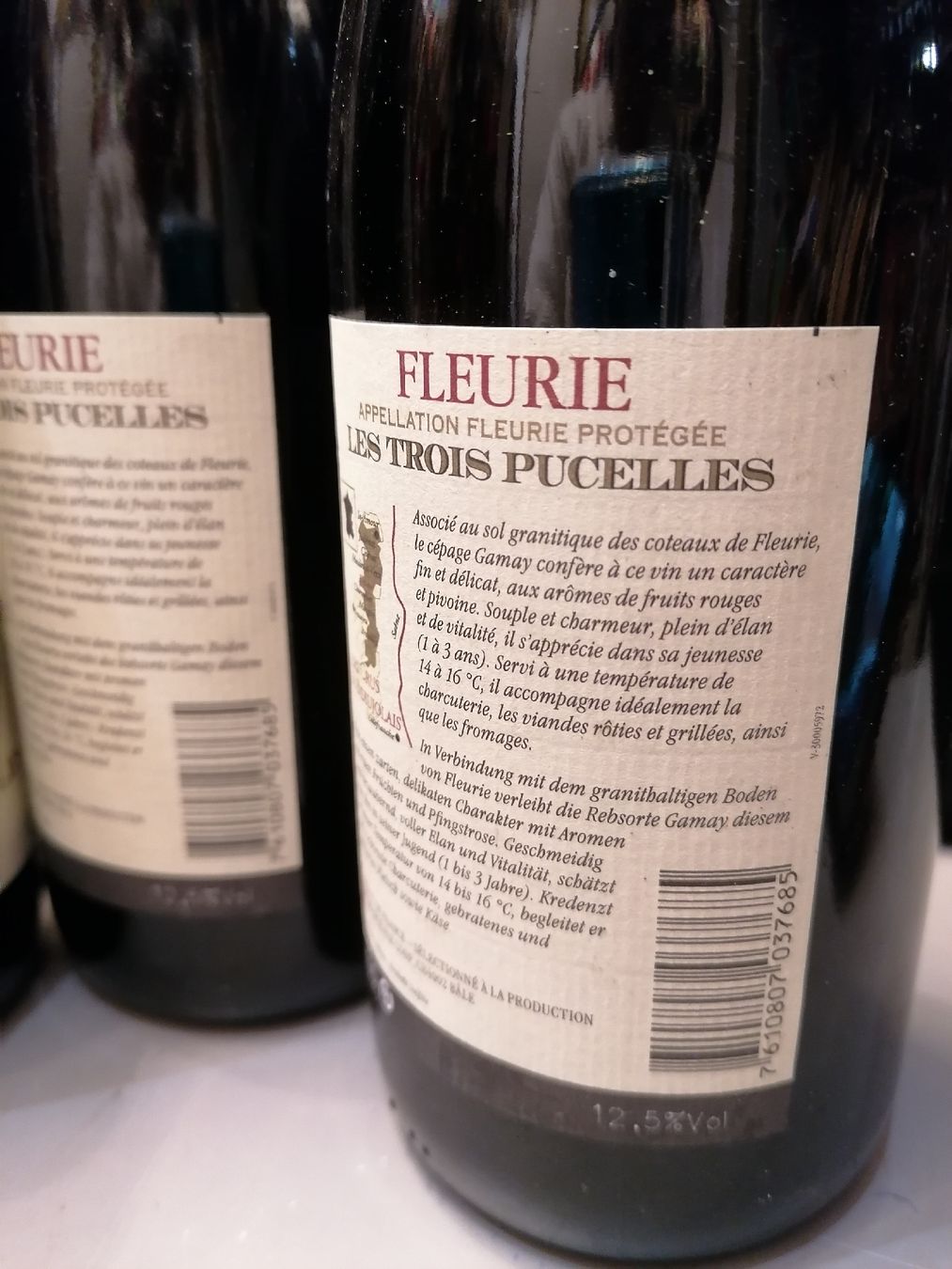 Vino: 3 x Fleurie "Les Trois Pucelles" 2010 AOC – Nuovo (secondo la descrizione) da Genève venduto da Leboucheoreilles 5