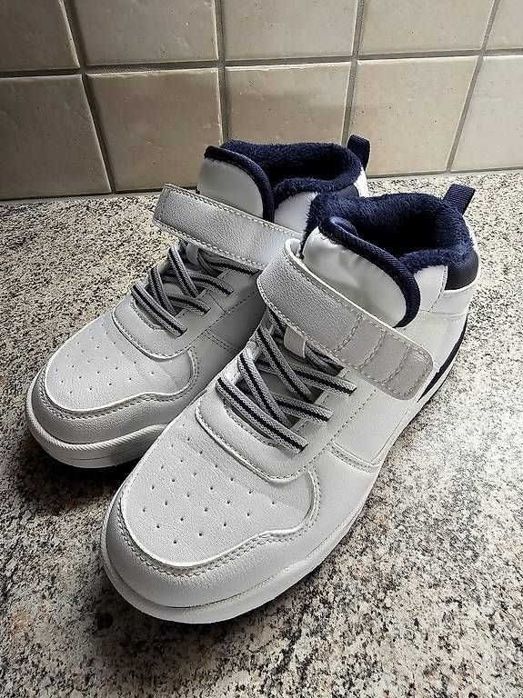 Scarpe per ragazzi: Kinderschuhe – Usato da Villnachern venduto da ssp_m6rk 2
