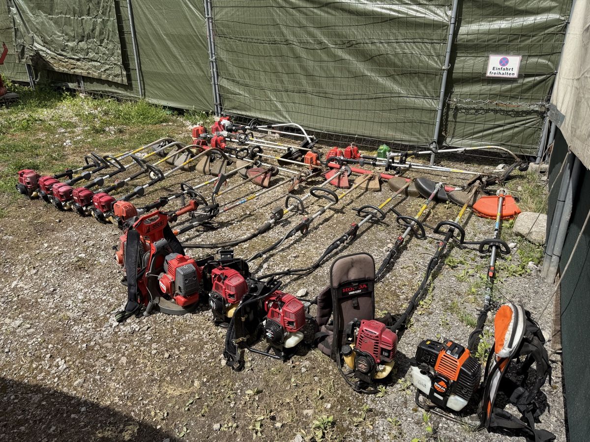 Tutti gli attrezzi: Div. Rasentrimmer 22Stk. – Difettoso da Uttigen venduto da Safety123 2