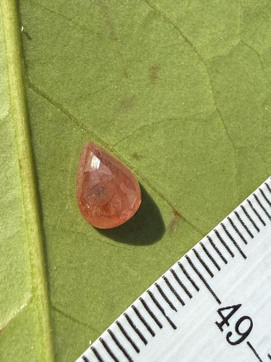 Pietre preziose:  Saphire Farbe orange padparadscha – Usato da Oberhof venduto da RealStone 5