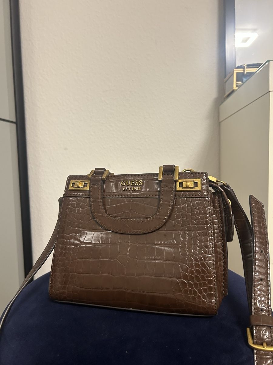 Guess Borse da donna: Guess Tasche – Usato da Winterthur venduto da ruh_rv5q 1