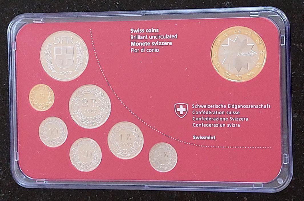 Tutti le monete: Münzsatz Baby 2007 stgl – Nuovo (secondo la descrizione) da Arch venduto da moneyswiss 2