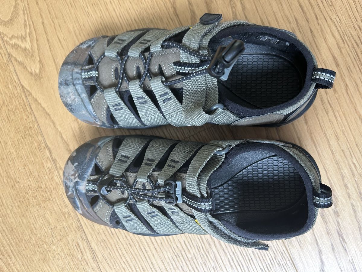 Schuhe für Jungen: Keen Trekking Sandalen Gr. 35 – Neu und originalverpackt aus Rothrist von szc_9dg5 6