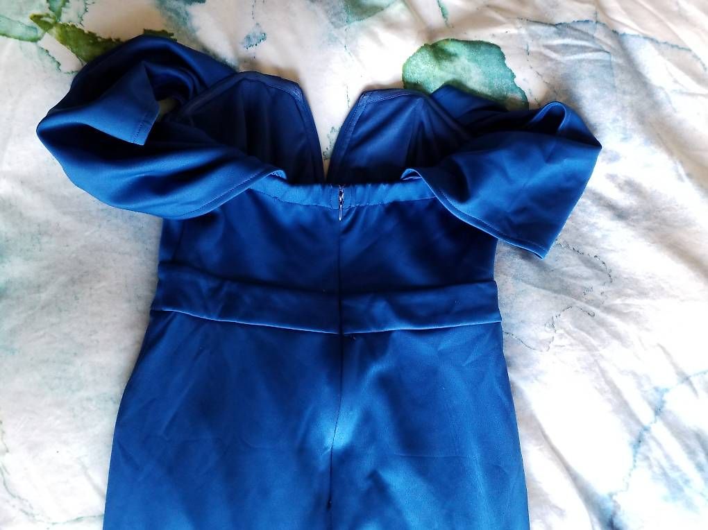 Vestiti: langes edles Abendkleid saphirblau Grösse M – Usato da Bern venduto da Bluepop 1