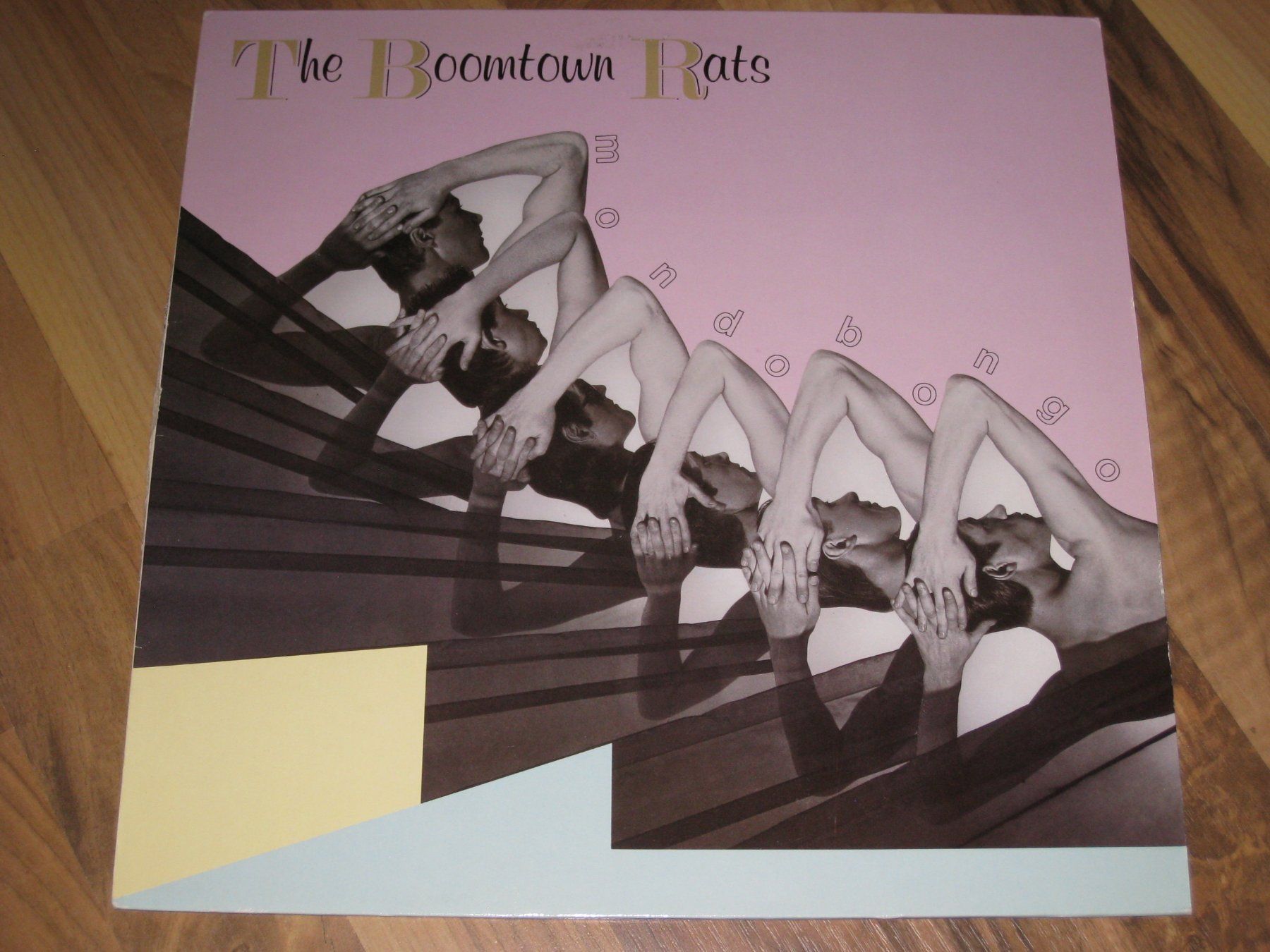 Dischi in vinile: LP - THE BOOMTOWN RATS - MONDO BONGO – Usato da Steckborn venduto da Quo7