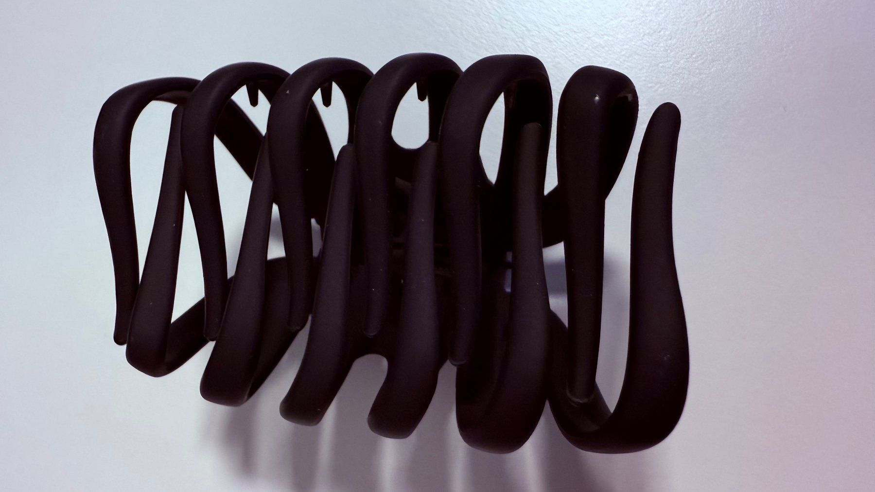 Accessori per capelli: Große Matte Schwarze Haarklammer – Nuovo (secondo la descrizione) da Zürich venduto da dum_x5xn 7