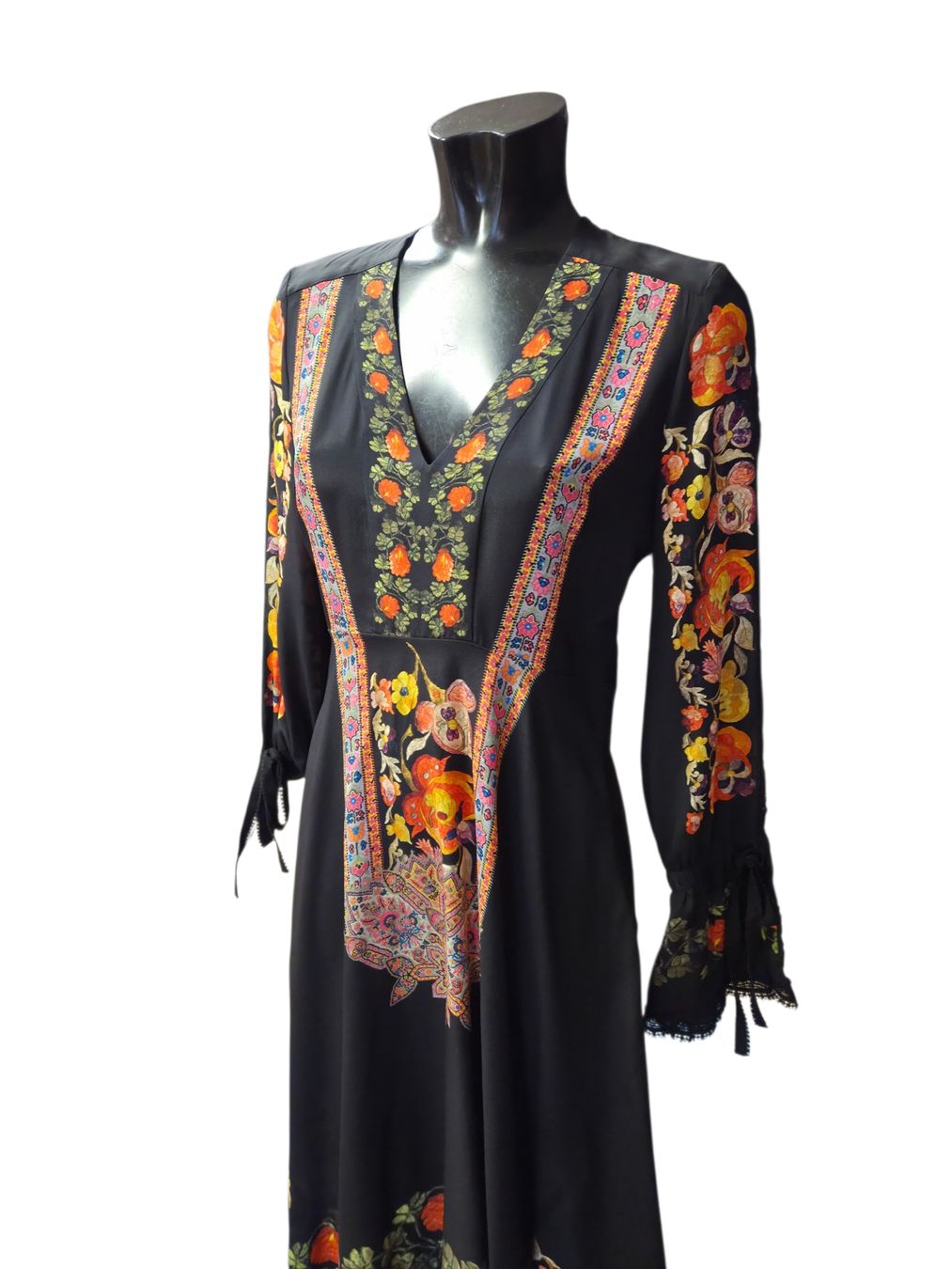 Etro Vestiti: Wtro Seiden Kleid – Usato da Zürich venduto da Bubi83 2